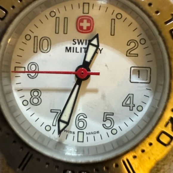 Ladies Watch - Silver - Picture 3 of 9